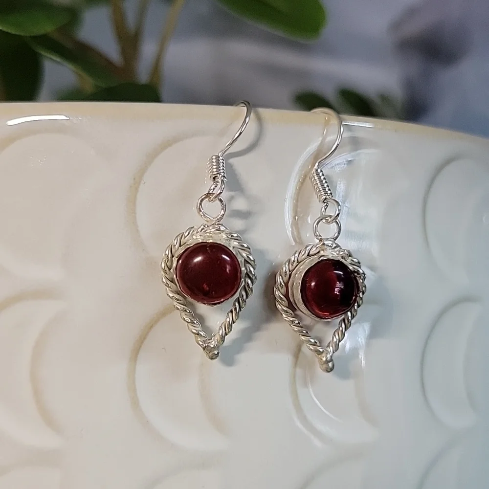 🔥LAST PAIR🔥 Carnelian Vintage Twist Drop Earrings, S925
